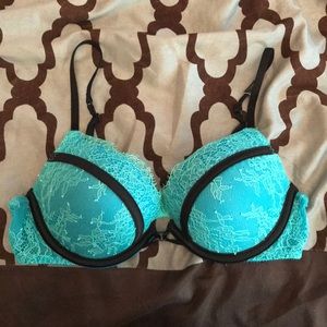 Victoria Secret NWT Bra